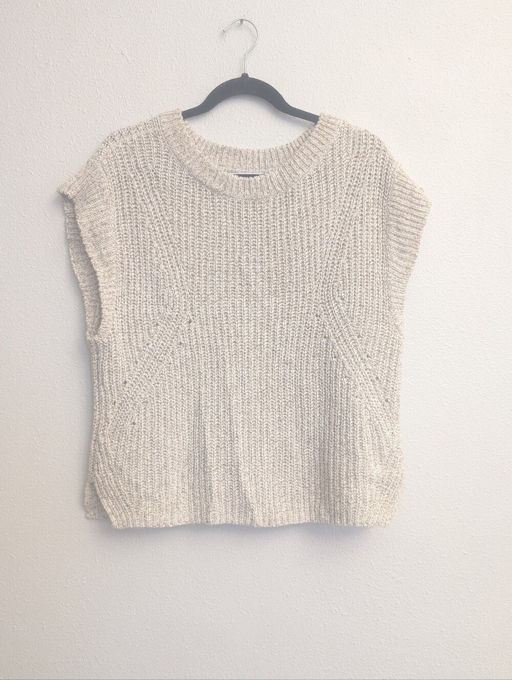 Old Navy Lightweight Shaker-Stitch Short-Sleeve Sweater Oatmeal Size Small - Picture 2 of 7